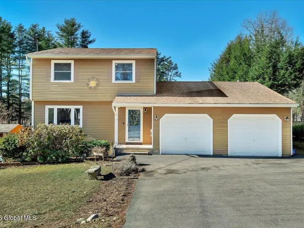 350 Dixon Road, Queensbury, NY 12804