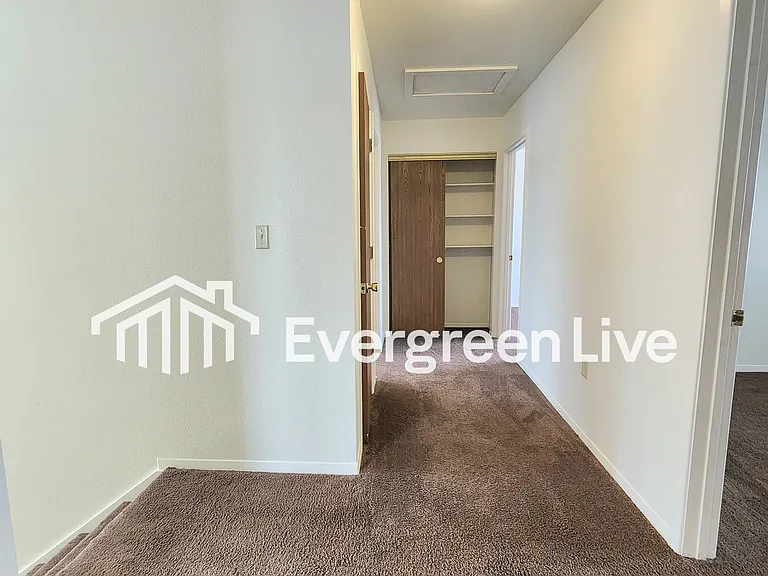 132 Hound Ct — Photo 15