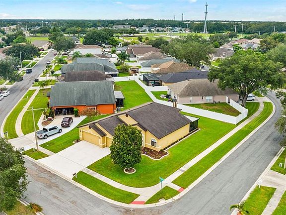 3rd image of 1803 CATTLEMAN DRIVE