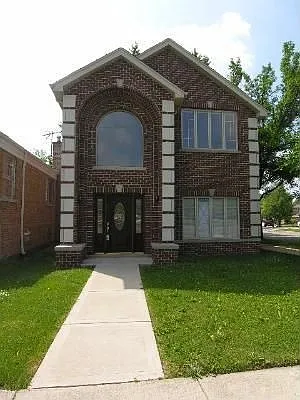 7747 W Forest Preserve Ave photo 1
