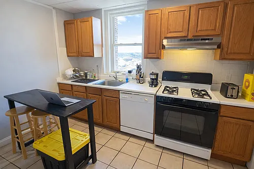 1211 Commonwealth Ave #4F Photo 1