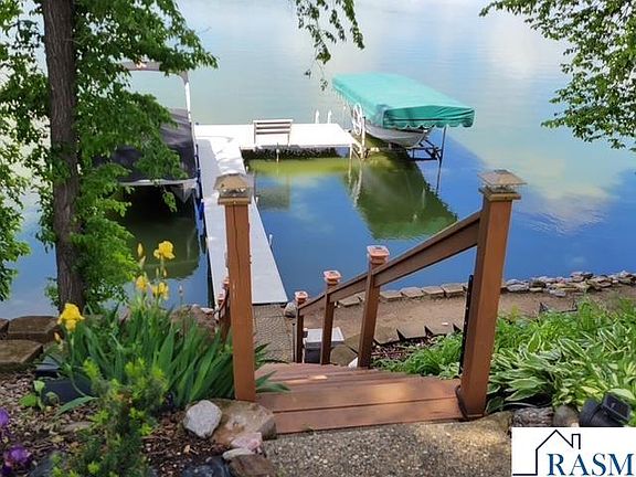 2nd image of 237 N Duck Lake Ave