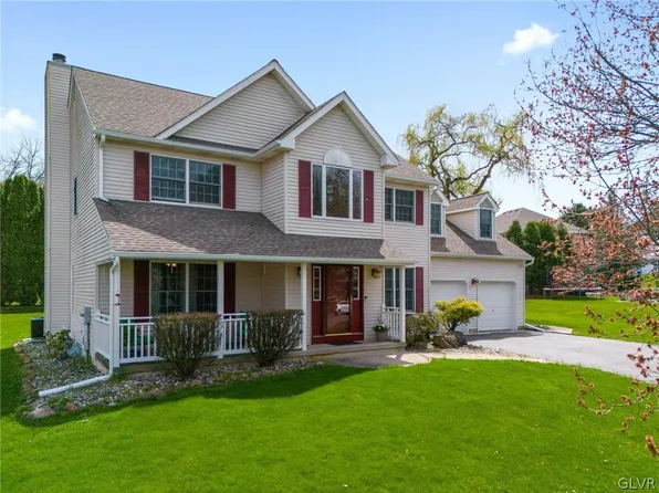 1705 Pheasant Ct, Easton, PA 18040