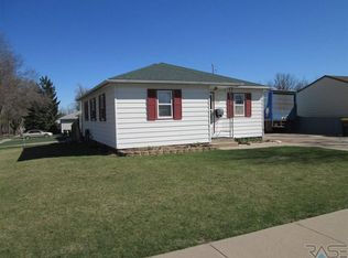 3600 E 16th St, Sioux Falls, SD 57103