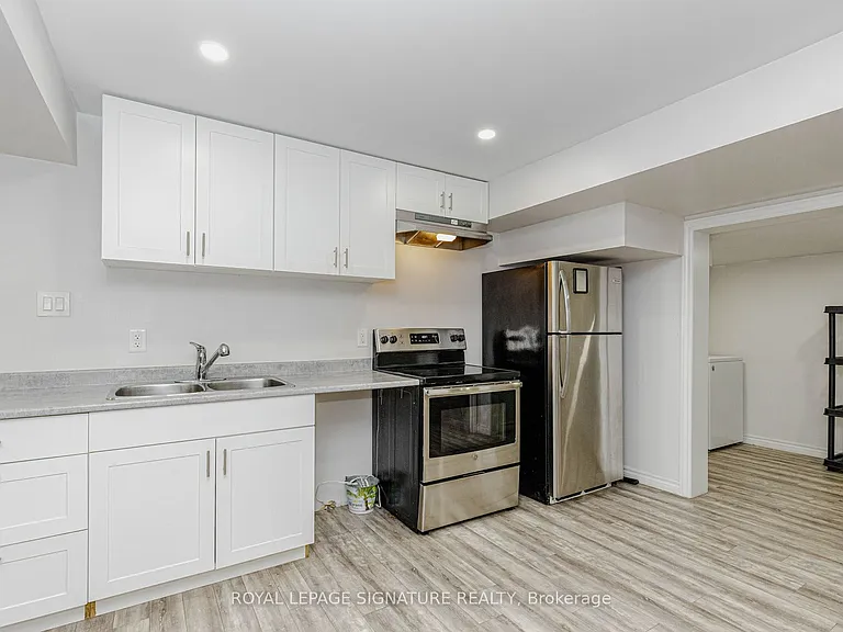 101 Hullrick Dr #BASMENT — Photo 9