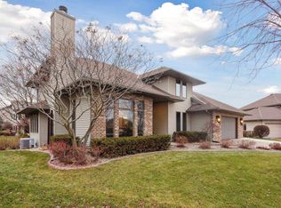 1701 Alexandria Ct, Waunakee, WI 53597