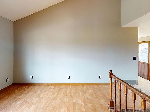 4th image of 1411 North Street