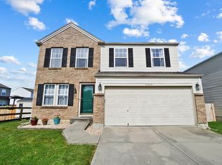 2240 W Horizon Dr, Hebron, KY 41048
