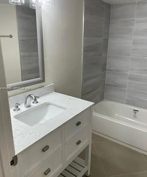 215 Lake Pointe Dr #109 — Photo 12