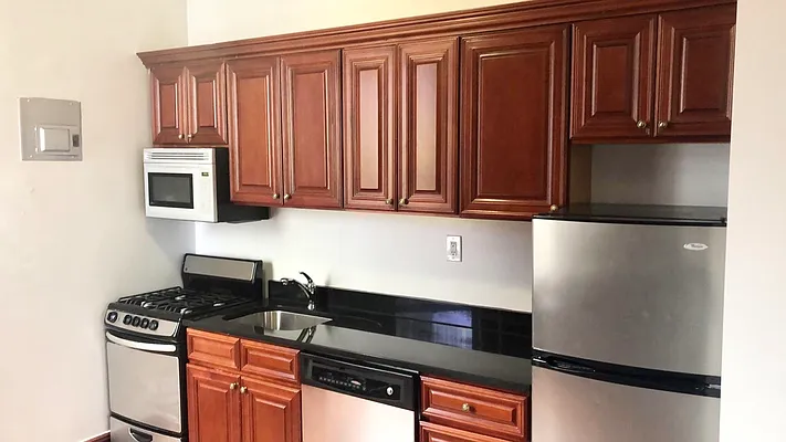 Rented by MOTION New York | media 20