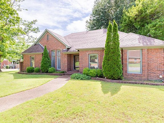 2nd image of 3021 Grand Fields Ln