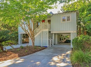2 Sandcrab Ct, Isle Of Palms, SC 29451