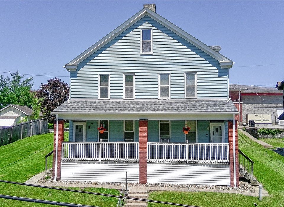1st image of 16 Foster Ave