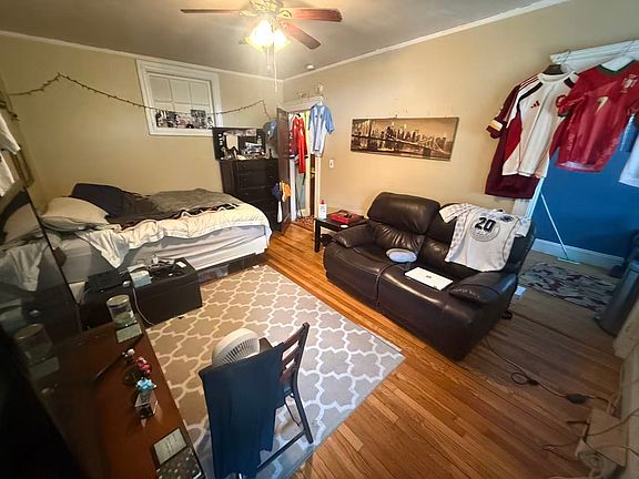 5th image of 28 Quint Ave APT 34