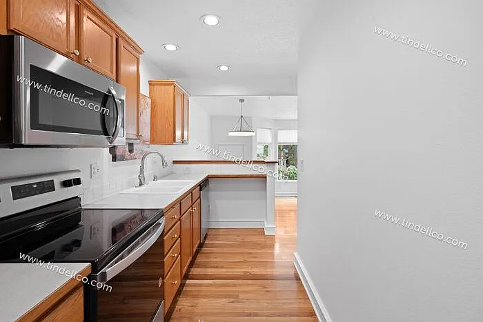 3140 NE 103rd Pl — Photo 9