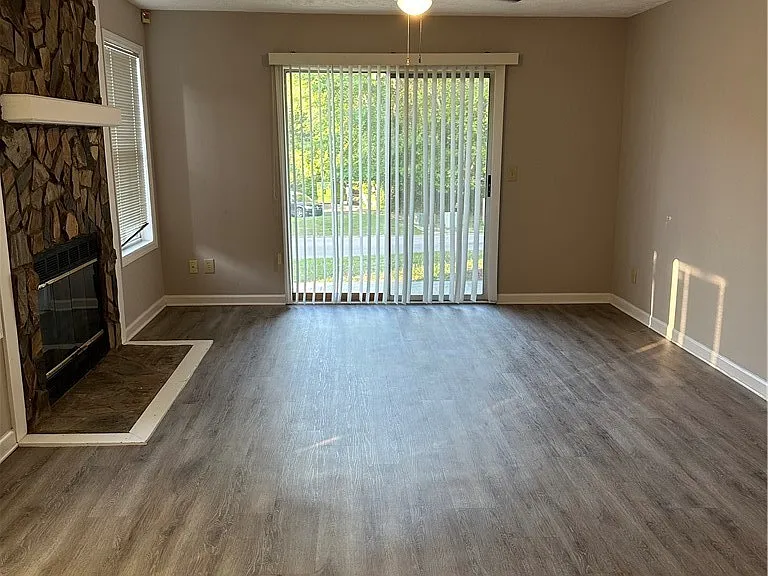 1001 Brookhollow Dr #1 — Photo 17