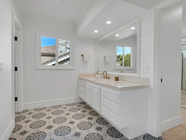 5952 Woodland View Dr — Photo 21