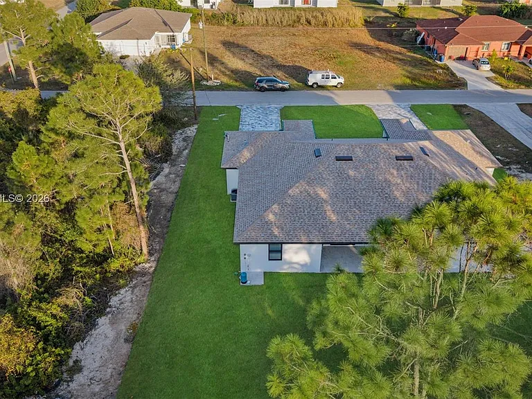 4982 Fairway Ct — Photo 12