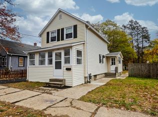 151 Littleton St, Springfield, MA 01104