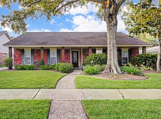 6026 Wigton Dr, Houston, TX 77096