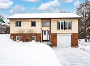 325 Ouida St, Tay, ON L0K2C0