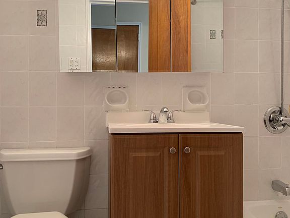4th image of 8788 26th Ave #1