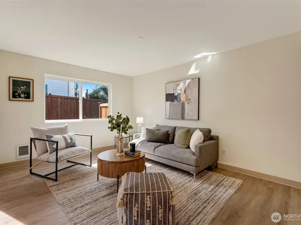 3910 132nd Street SW #F, Lynnwood, WA 98087