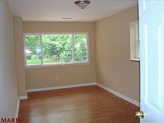2nd image of 1404 Midland Blvd