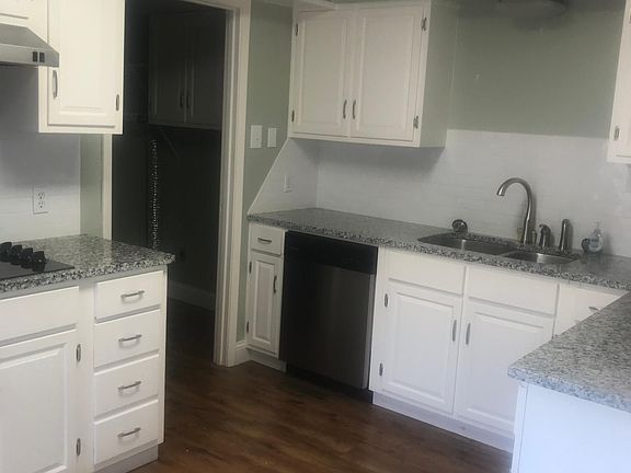 4th image of 2805 Caton Pl