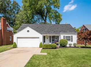 19096 Colahan Dr, Rocky River, OH 44116