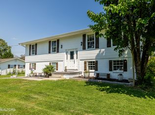 2109 Blockhouse Rd, Maryville, TN 37803