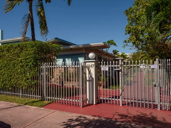 1247 Marseille Dr, Miami Beach, FL