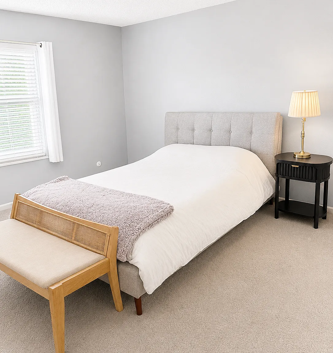 1 bed, 784 sqft, $1,950 — Photo 4