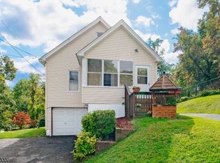 18 Hicks Ave, Newton, NJ 07860