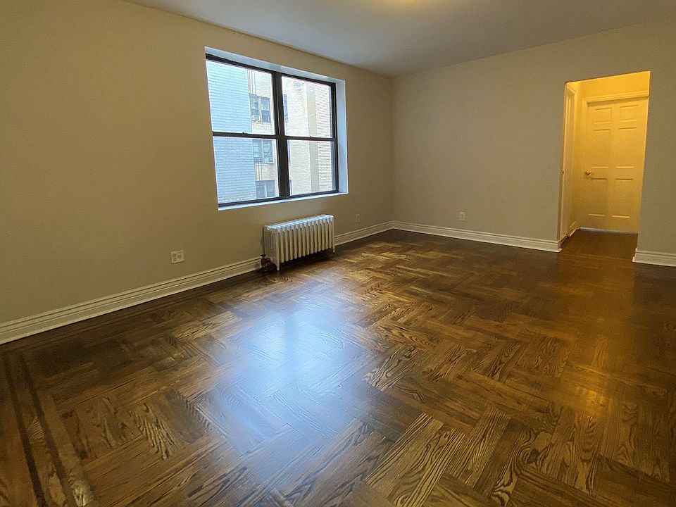 1st image of 645 Ocean Ave #560