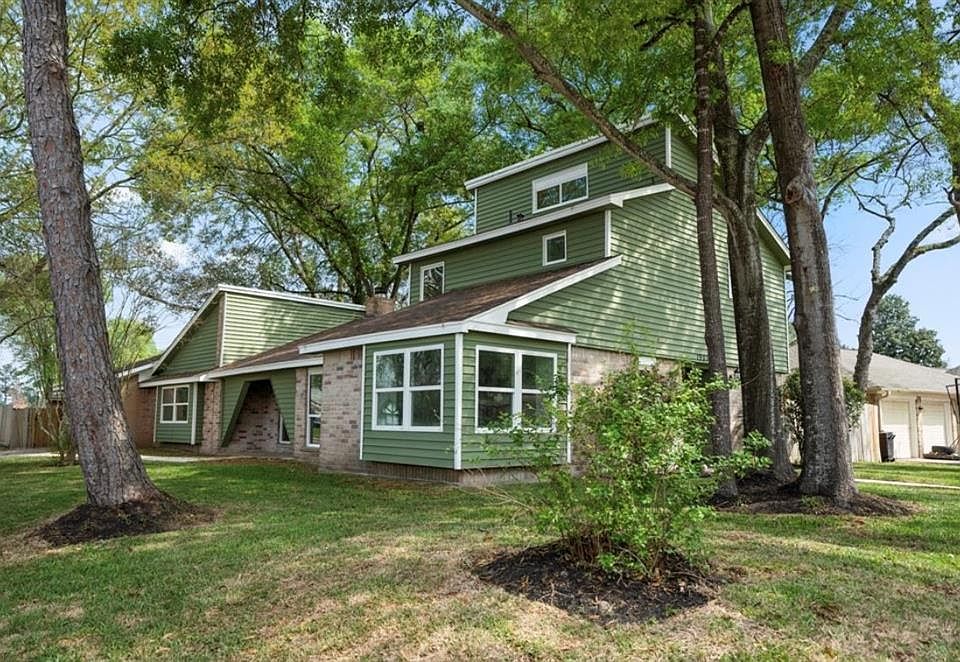 1st image of 19034 Jodywood Dr