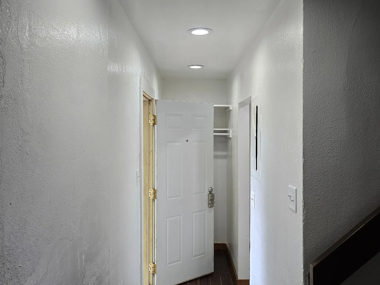 3 bed, 1012 sqft, $950 — Photo 2