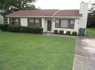 6105 Geronimo Cir NW, Huntsville, AL 35810