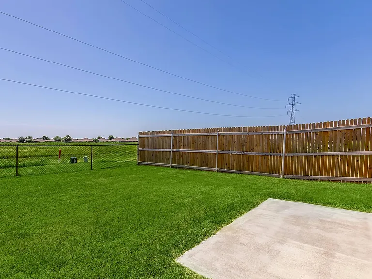 7712 Westhall Pl — Photo 23