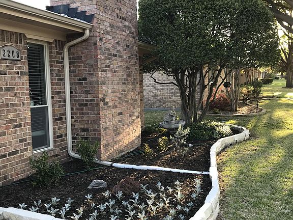 2nd image of 3208 Topaz Way