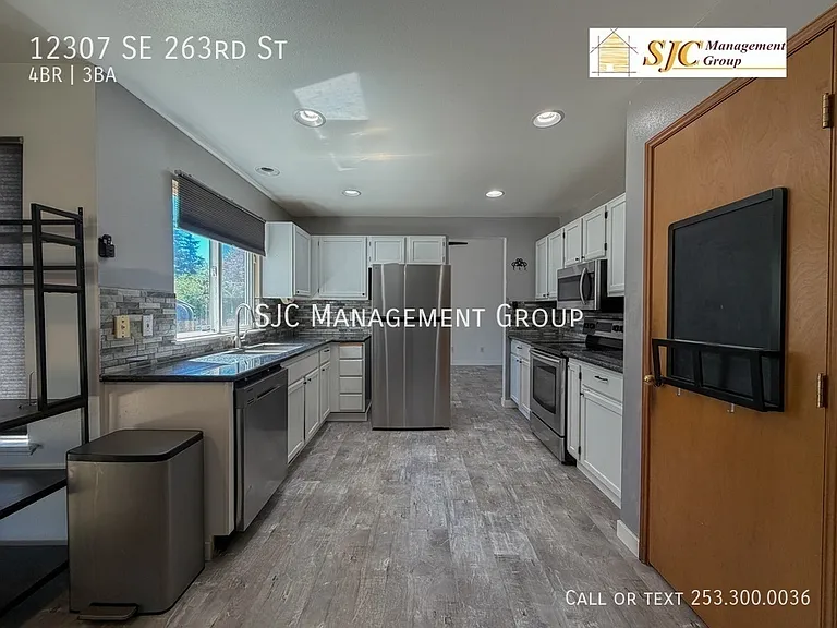 12307 SE 263rd St — Photo 8