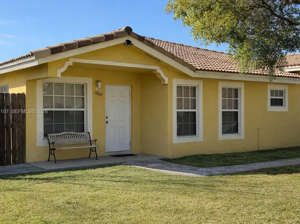 13842 SW 256th St, Homestead, FL 33032