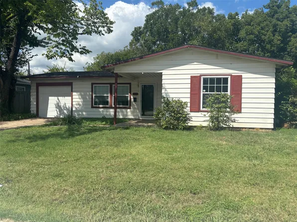 1011 Hensley St, Arlington, TX 76010