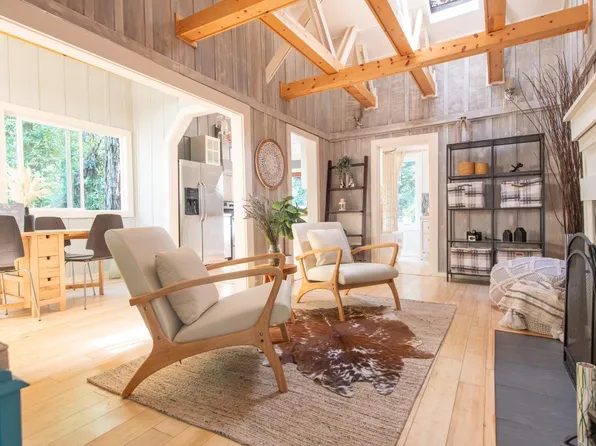 11120 Terrace Dr Ext Drive, Forestville, CA 95436