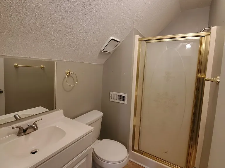 3406 Oak Lawn Dr — Photo 13