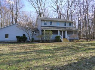 5745 S Hayrake Holw, Chelsea, MI 48118