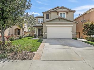 19870 Holly Dr, Saugus, CA 91350
