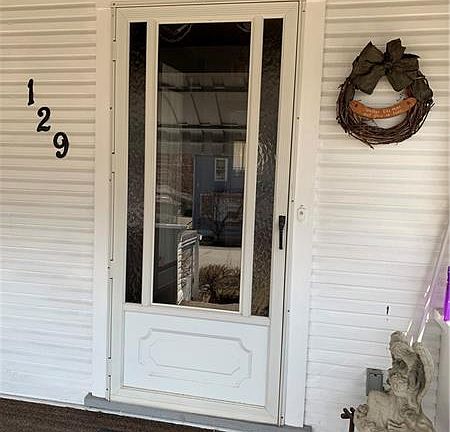 2nd image of 129 Park Way