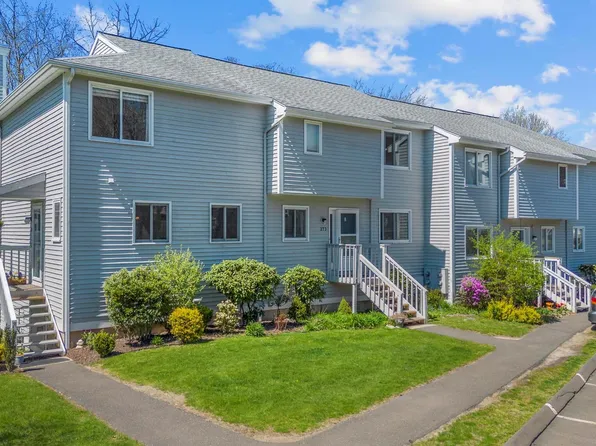 371 Old Rock Rd, Branford, CT 06405