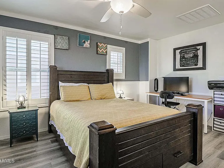 2896 N Claire Dr — Photo 8